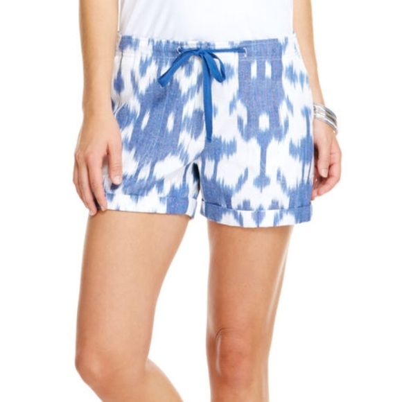 Vineyard Vines Ikat Shorts - Picture 1 of 11